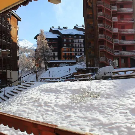 2p 6 Couchages, Proche Pistes, Balcon, Parking, Animaux Ok - Fr-1-330-226